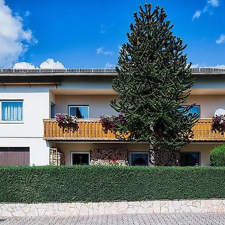 Charmantes In Mensfelden Holiday home